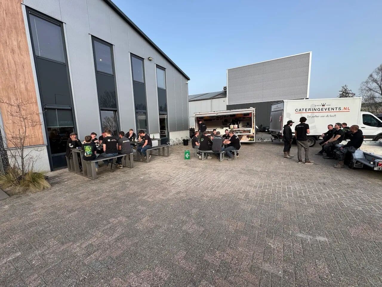 Vrijdagmiddag  in het zonnetje, foto 3