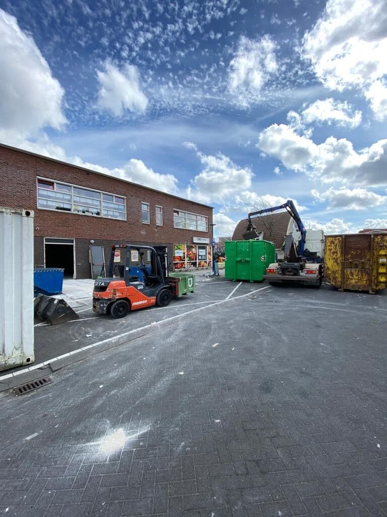 Supermarkt demontage, foto 1