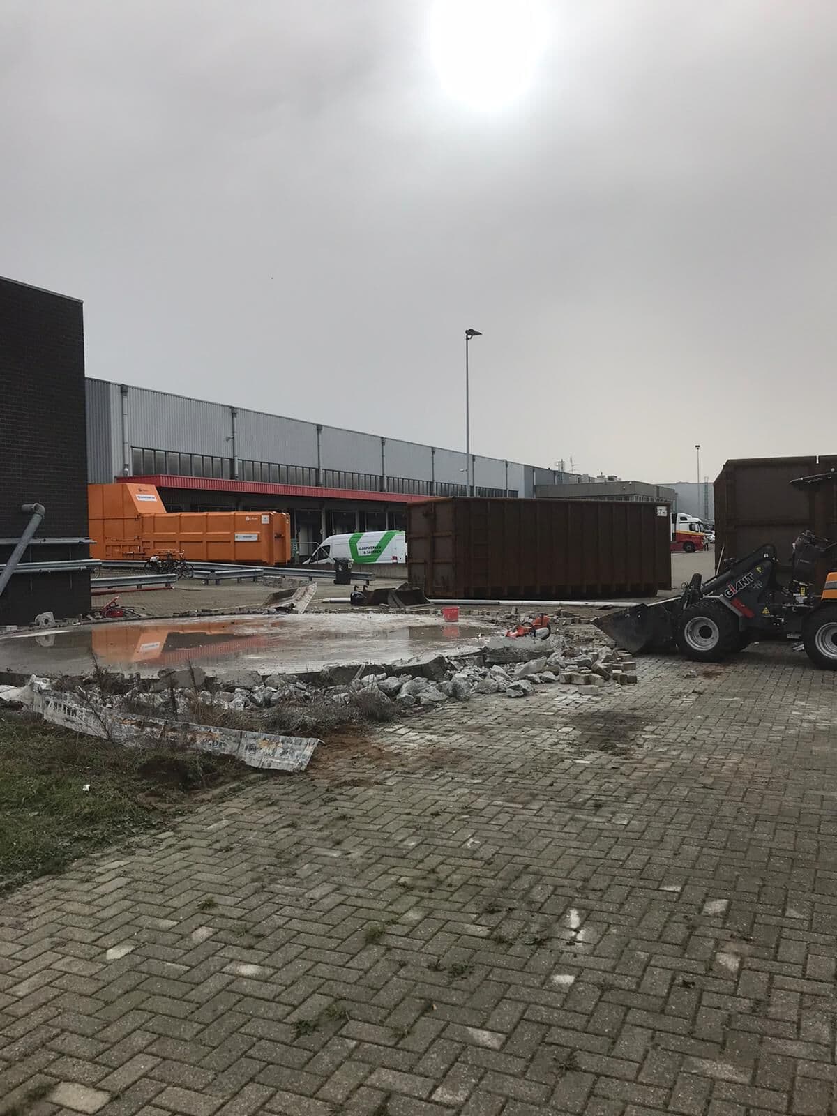 Verwijderen opslagtank Oss, foto 3