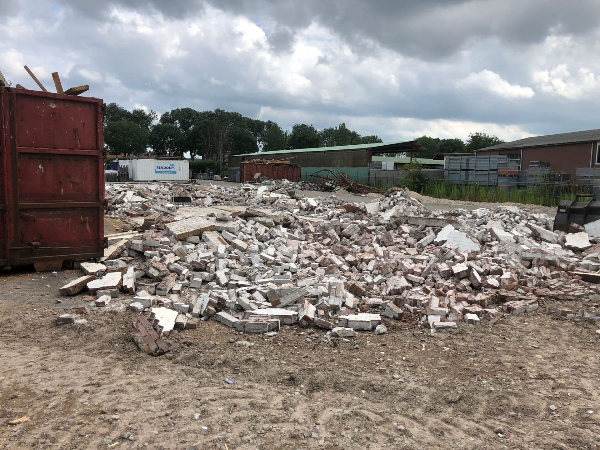 Asbestsanering, sloopwerk en bodemsanering Arkel, foto 10