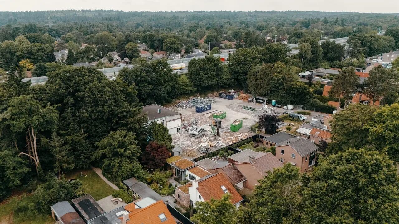 Asbestvrij maken en demontage bedrijfspand Maarn, foto 5